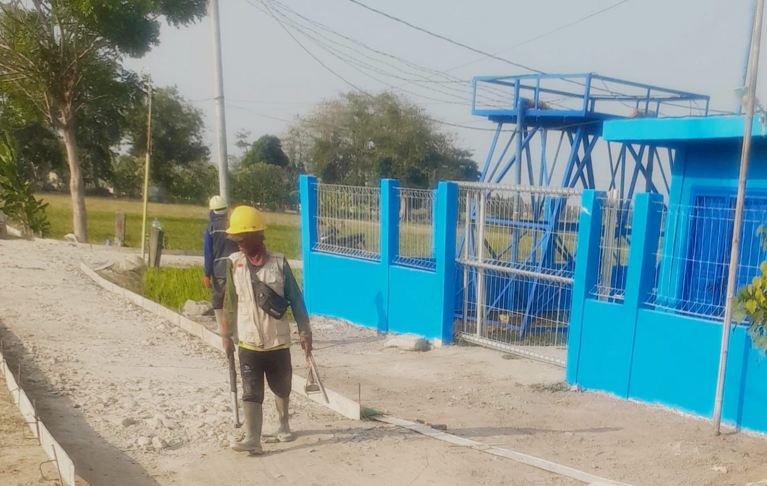 Pelaksana Proyek Jaling di Desa Sukamelang Diduga Sunat Volume Beton